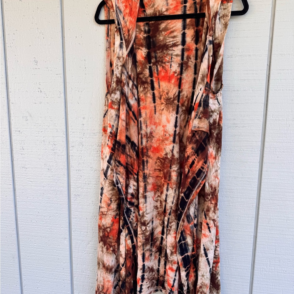Tie-Dye Sleeveless vest